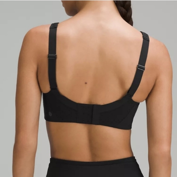 Lululemon Run Times High Support Bra in Black - Picture 4 of 11